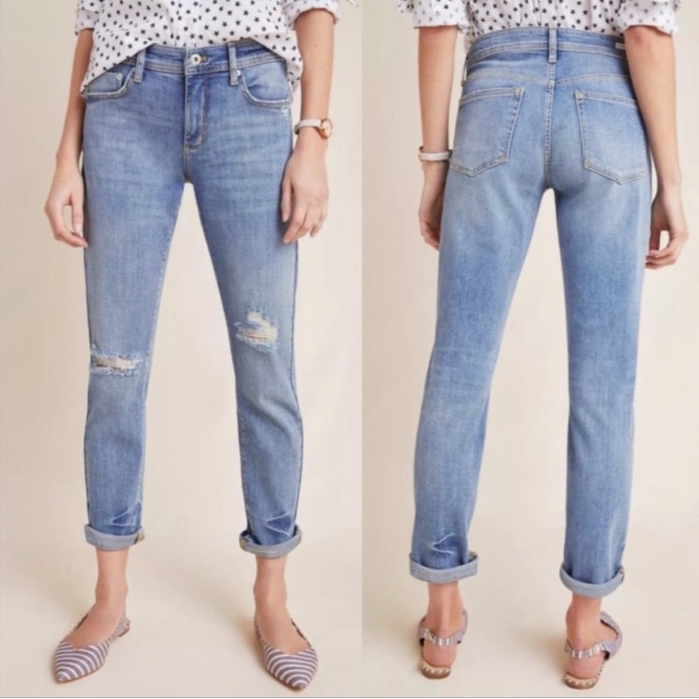 Pilcro~Anthropolgie~NWT~Womens Slim Boyfriend Medium Wash Distressed Jeans~Sz 26